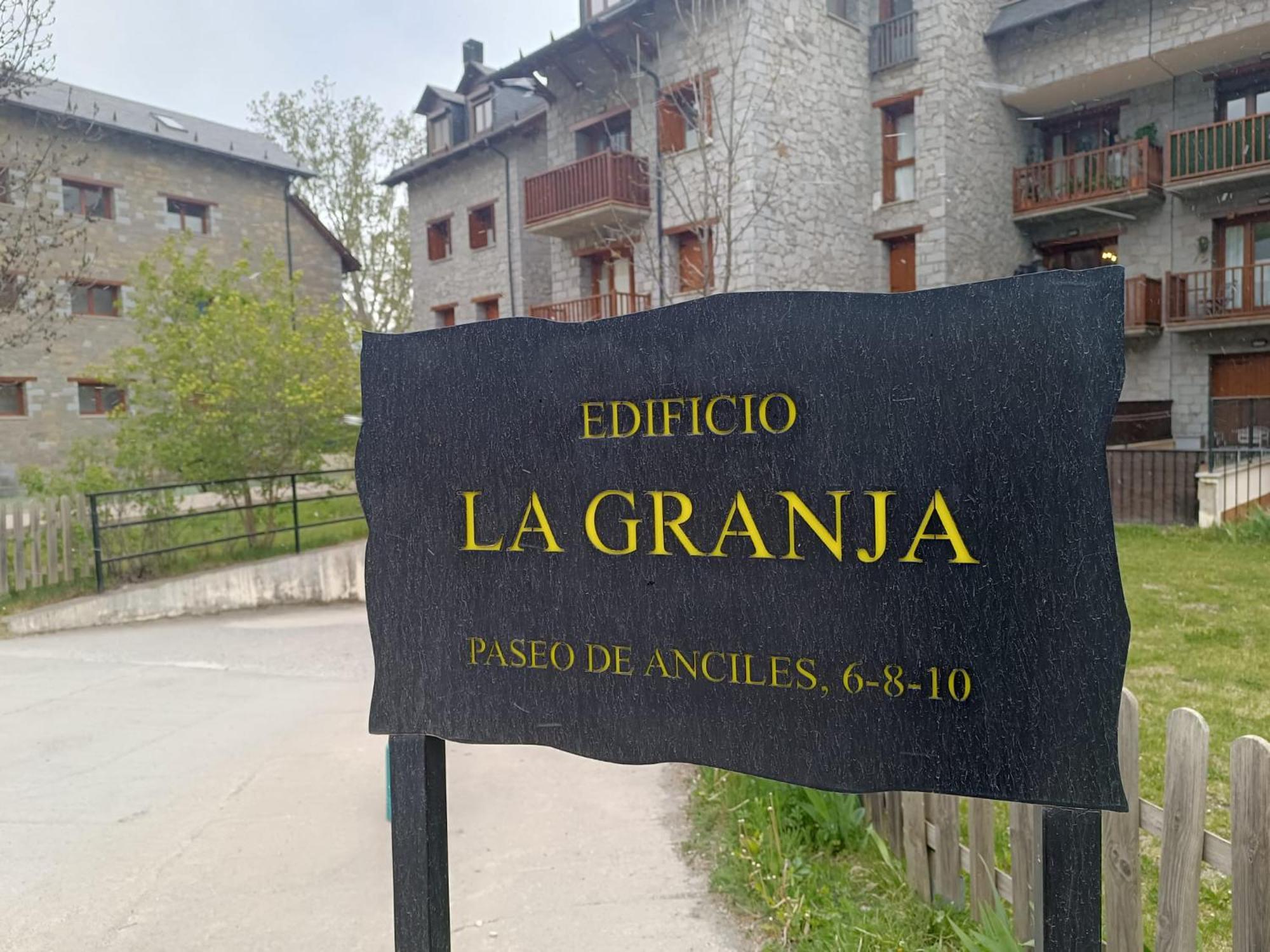 Apartamento Inmocyma Montanas Magicas-Benasque Exterior foto